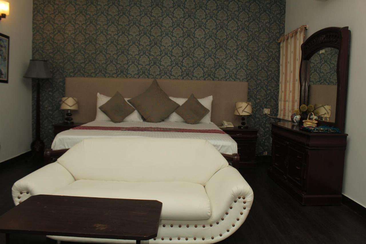 Hilton Bayview Lnn Hotell Karachi Eksteriør bilde